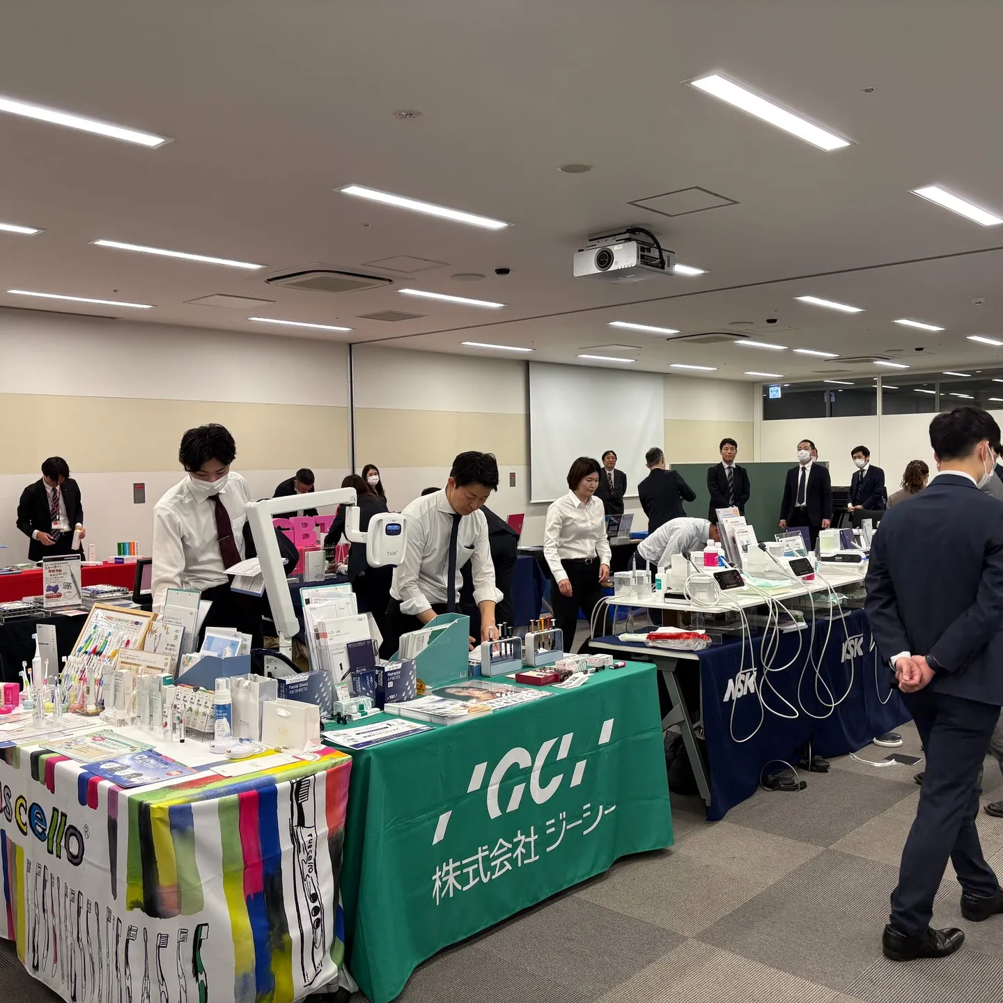 デンタルショー！こんにちは！神戸元町　玉川歯科医院です🙂